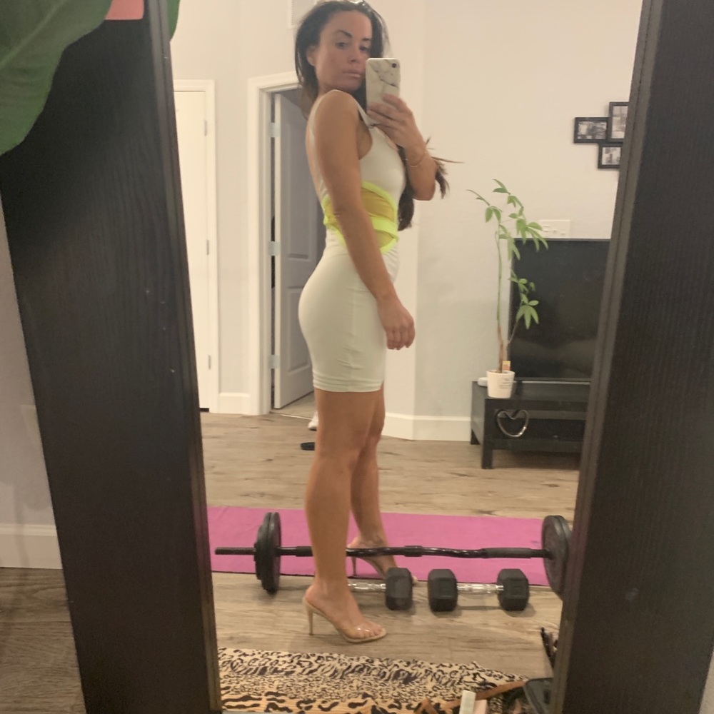 Trendy white and lime green mini dress. Vintage